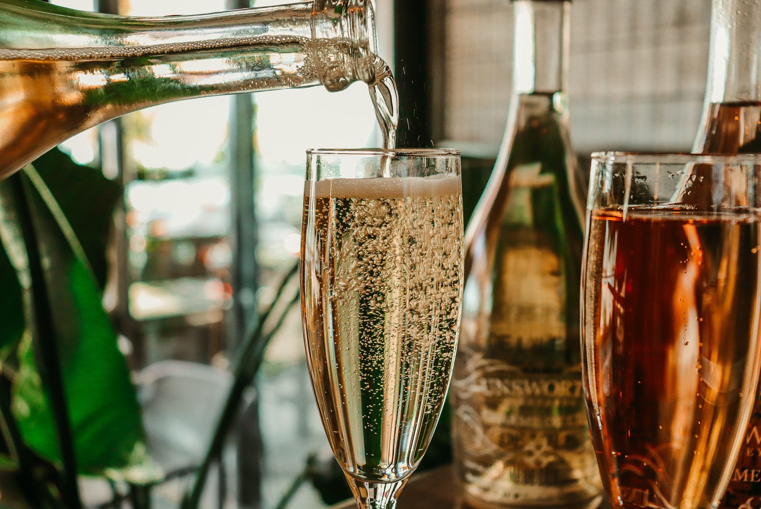 Quelle est la différence entre Prosecco et Champagne